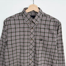 Load image into Gallery viewer, Fred Perry Flannel Shirt (S)