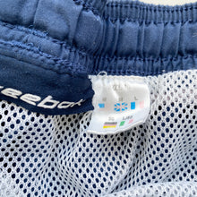 Load image into Gallery viewer, 00s Reebok Shorts (M)