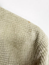 Load image into Gallery viewer, 90s Jumbo Corduroy Shirt (M)