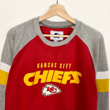 Load image into Gallery viewer, NFL Kansas City Chiefs Sweatshirt (XL)
