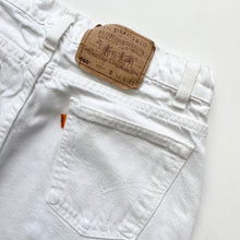 Load image into Gallery viewer, 90s Levi’s 560 Denim Shorts W34
