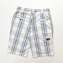 Load image into Gallery viewer, Dickies Shorts W32