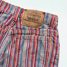 Load image into Gallery viewer, 90s Levi’s Denim Shorts W24
