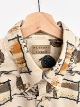 Load image into Gallery viewer, 90s Crazy Print Shirt (L)