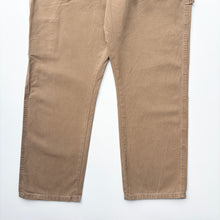 Load image into Gallery viewer, Wrangler Carpenter Jeans W32 L30
