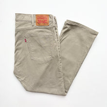 Load image into Gallery viewer, Levi’s 513 Jeans W38 L30