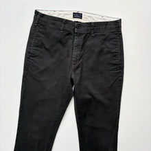 Load image into Gallery viewer, Levi’s Trousers W31 L32