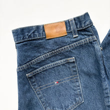 Load image into Gallery viewer, Tommy Hilfiger Jeans W38 L29