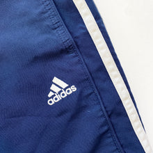 Load image into Gallery viewer, 00s Adidas Shorts (XL)