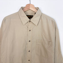 Load image into Gallery viewer, Timberland Shirt (L)