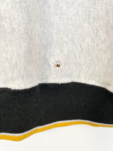 Load image into Gallery viewer, 90s NFL Pittsburgh Steelers Sweatshirt (M)