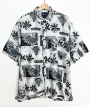 Load image into Gallery viewer, 90s Hawaiian Crazy Print Shirt (L)