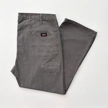 Load image into Gallery viewer, Dickies Jeans W40 L30
