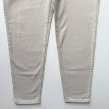 Load image into Gallery viewer, 90s Levi’s W36 L30