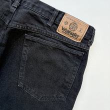 Load image into Gallery viewer, 90s Wrangler Denim Shorts W34