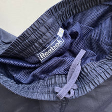 Load image into Gallery viewer, 00s Reebok Shorts (L)