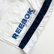 Load image into Gallery viewer, 00s Reebok Classics Shorts (M)