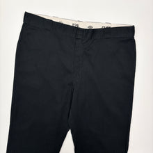 Load image into Gallery viewer, Dickies 874 Trousers W44 L32