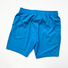 Load image into Gallery viewer, Adidas Shorts (L)