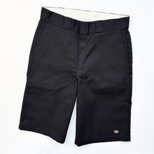 Load image into Gallery viewer, Dickies Shorts W32