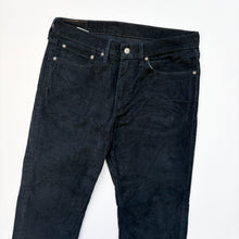 Load image into Gallery viewer, Levi’s 514 Cords W34 l30