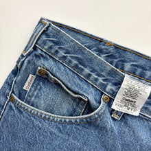 Load image into Gallery viewer, Carhartt Jeans W38 L32