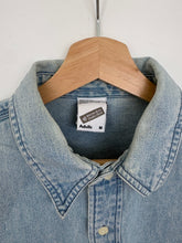 Load image into Gallery viewer, 90s Looney Tunes Denim Shirt (M)