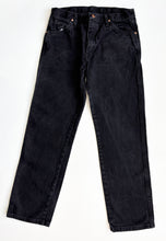 Load image into Gallery viewer, Wrangler Jeans W32 L30