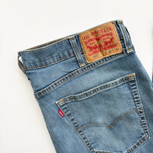 Load image into Gallery viewer, Levi’s 505 W38 L34