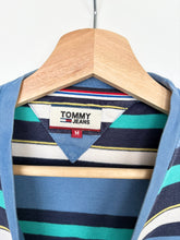 Load image into Gallery viewer, Tommy Hilfiger T-shirt (M)