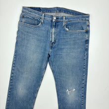 Load image into Gallery viewer, Levi’s Jeans W34 L28
