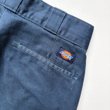 Load image into Gallery viewer, Dickies Shorts W28