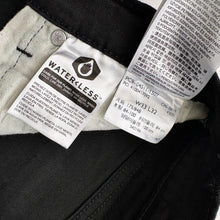 Load image into Gallery viewer, Levi’s 511 Jeans W33 L30