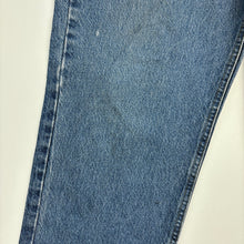 Load image into Gallery viewer, Carhartt Jeans W38 L32
