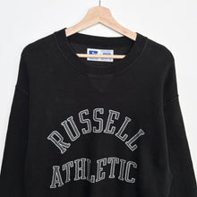 Load image into Gallery viewer, Russell Athletic Sweatshirt (M)