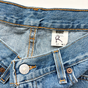 90s Levi’s Denim Shorts W30