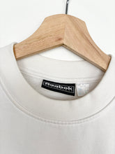 Load image into Gallery viewer, Women’s 00s Reebok Sweatshirt (M)