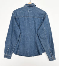 Load image into Gallery viewer, 90s Women’s Calvin Klein Denim Shirt (L)