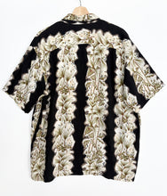 Load image into Gallery viewer, 90s Hawaiian Crazy Print Shirt (M)