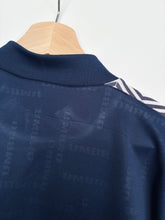 Load image into Gallery viewer, 90s Umbro T-shirt (L)