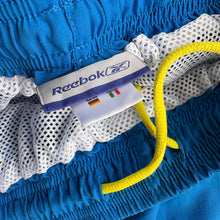 Load image into Gallery viewer, 00s Reebok Shorts (L)
