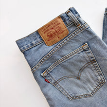 Load image into Gallery viewer, 90s Levi’s 504 W36 L32
