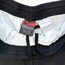 Load image into Gallery viewer, 90s Nike Borrusia Dortmund Shorts (L)