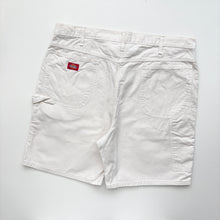 Load image into Gallery viewer, Dickies Carpenter Shorts W38