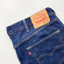 Load image into Gallery viewer, Levi’s 501 W38 L32