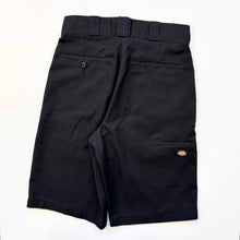 Load image into Gallery viewer, Dickies Shorts W28