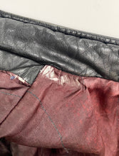 Load image into Gallery viewer, 90s Real Leather Heavy Jacket (XL)