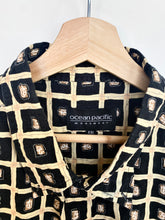 Load image into Gallery viewer, 90s Crazy Print Shirt (2XL)