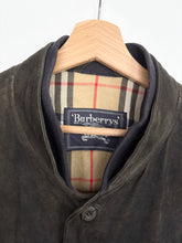 Load image into Gallery viewer, 90s Burberry Suede Jacket (M)