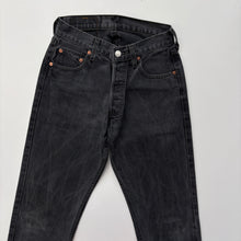 Load image into Gallery viewer, 90s Levi’s 517 W26 L32